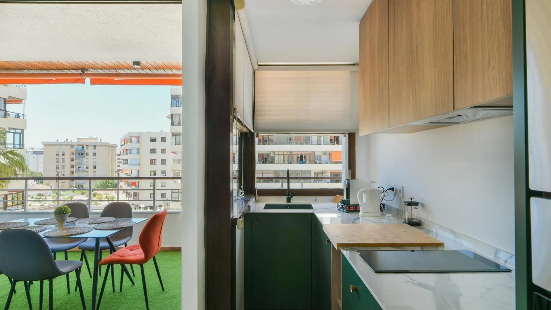 Nogalera Party&Beach Select Torremolinos Apartment